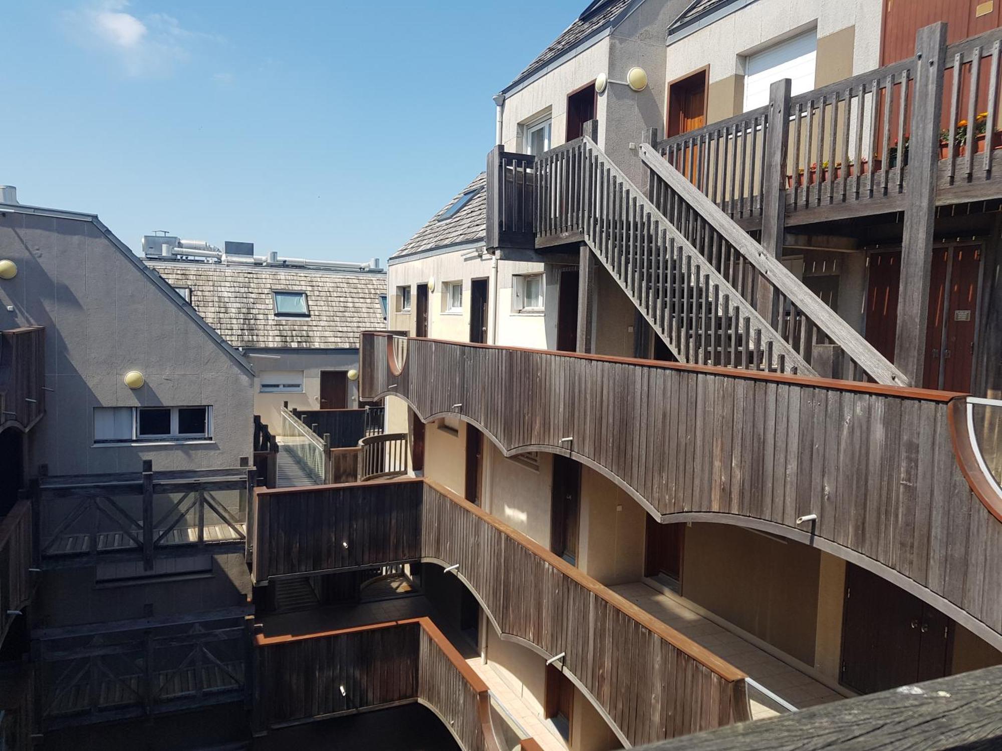 Vue Mer Et Parking La Rochelle  Exteriör bild